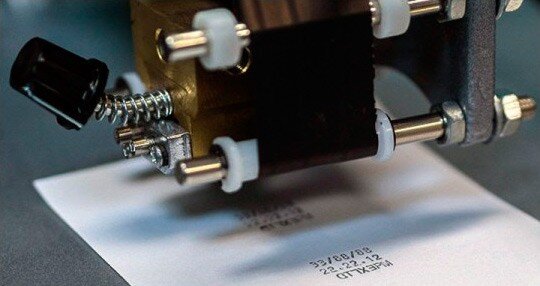 Напівавтоматичний датер HP-280
